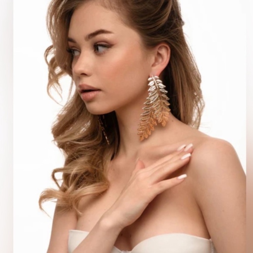 Gold leaf earrings post back